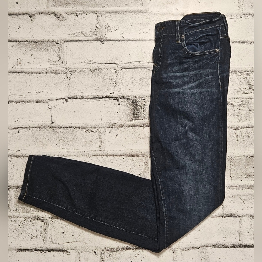 Guess Low Rise Skinny Jeans Dark Wash + Stretch Denim Size 28